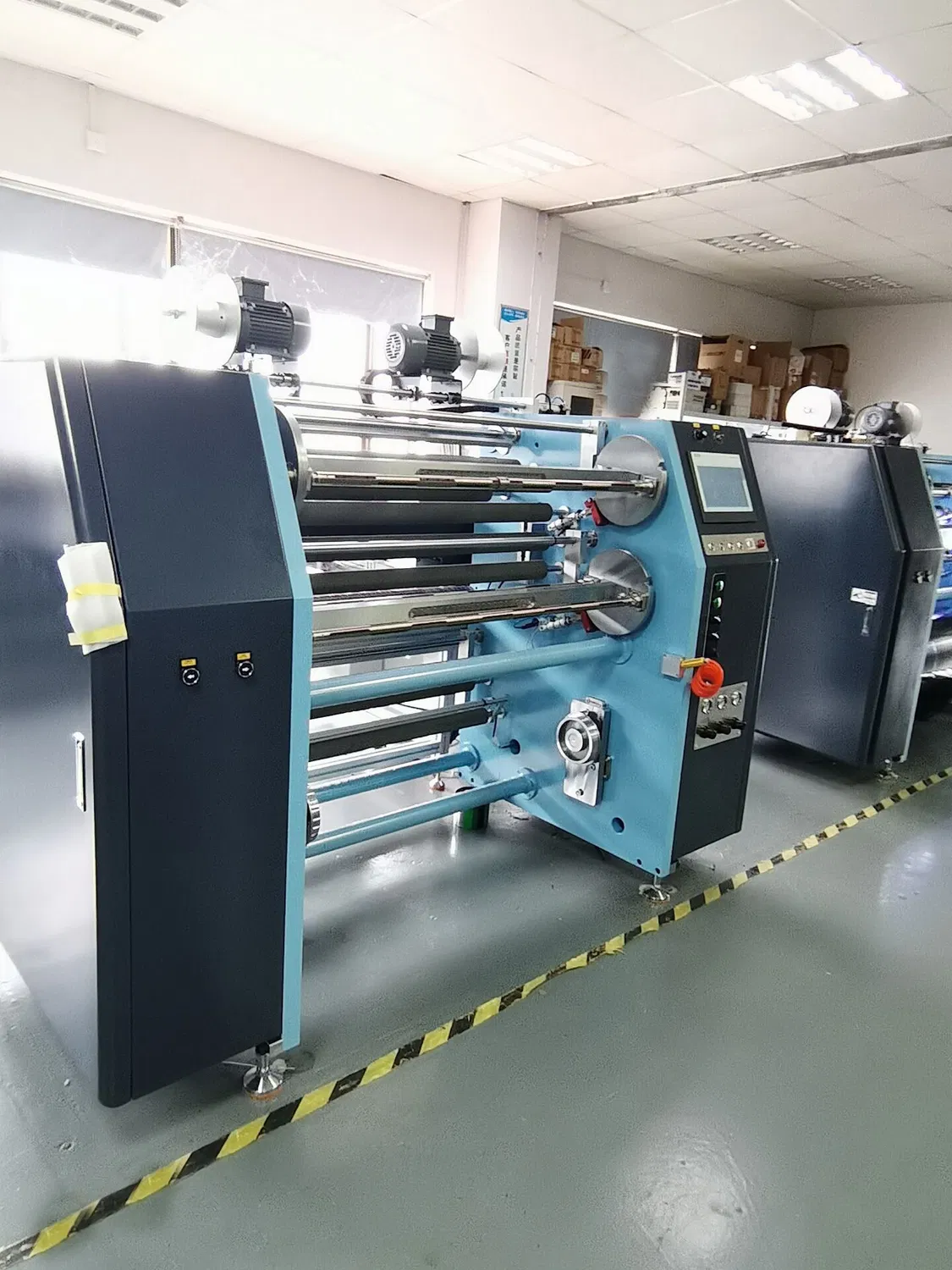 Automatische TTR-Schneidemaschine, brandneue Stretchfolien-Schneid-Aufwickelmaschine